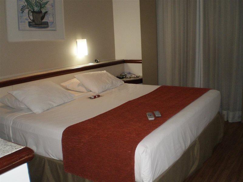Bristol Merit Hotel Belo Horizonte Exteriör bild