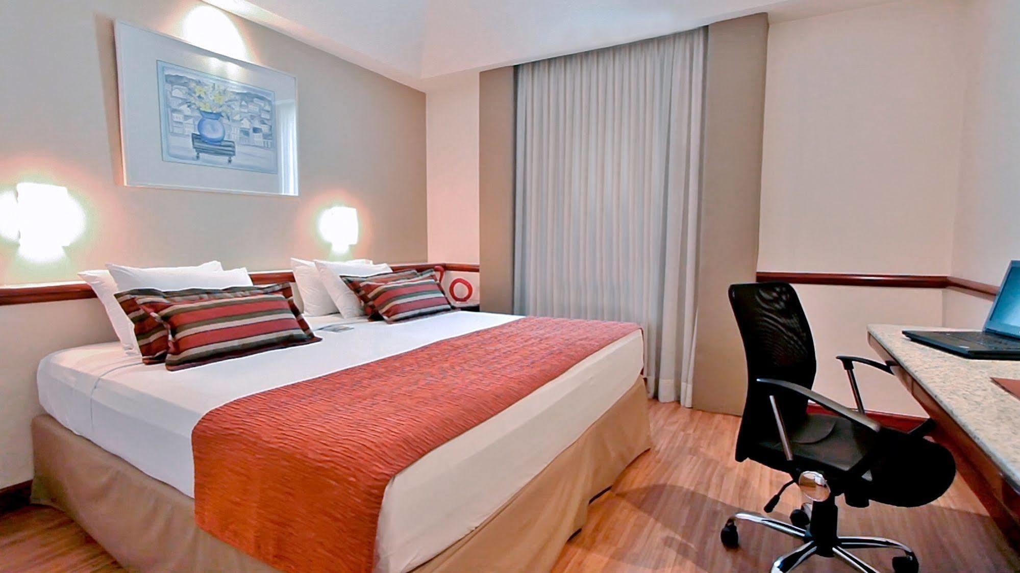 Bristol Merit Hotel Belo Horizonte Exteriör bild